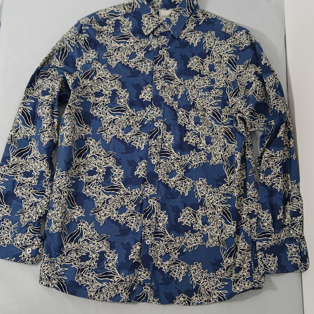 Men's Medium Blue Floral Casual Button Down ROWM Shirt